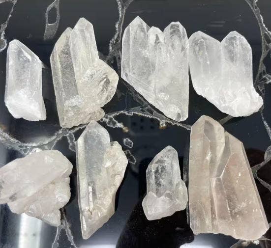 Natural Clear Quartz Clusters (1–2") – 10 Pieces