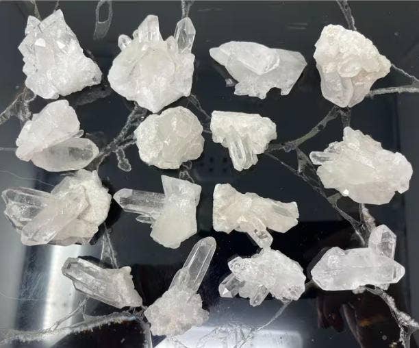 Natural Clear Quartz Clusters (1–2") – 10 Pieces